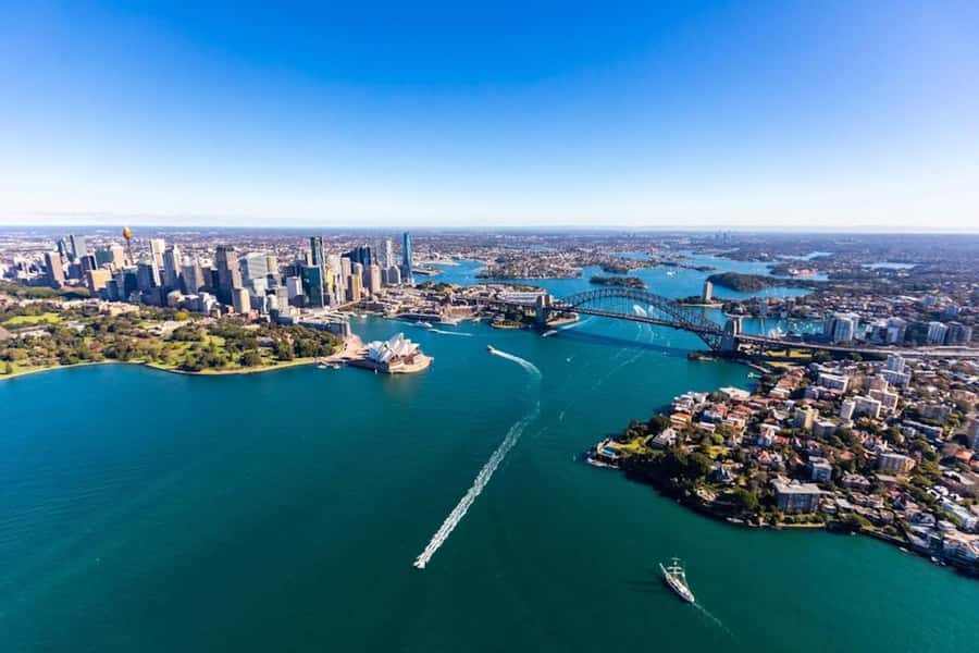 30 Minute Shared Sydney Harbour Scenic Helicopter Tour - Harbor Return: Harbour Bridge, Opera House, and the Skyline Angle You Can’t Get Elsewhere