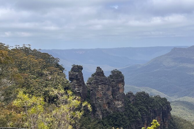 Blue Mountains Private Tour (Featherdale & Scenic World optional) - Lincoln’s Rock and the quick hit of panoramic calm