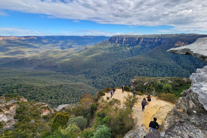 Blue Mountains Small Group Tour with Waterfall Walk & Fresh Lunch - Wentworth Falls: the main walk, the steep section, and how to pace it