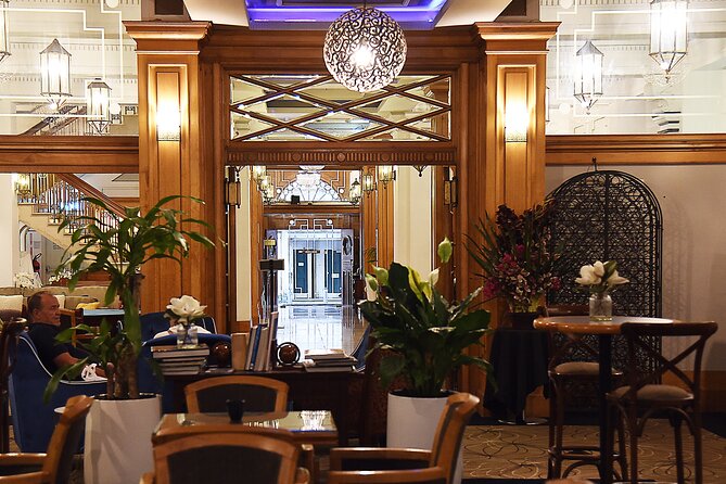 Entrancing Magic and Storytelling at Castlereagh Boutique Hotel - What to expect during The Gentleman Magician’s Magical Soirée
