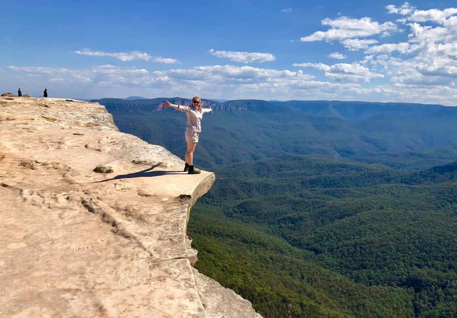 From Sydney: Blue Mountains Bushwalks & Featherdale Tour - Weather-Adaptive Blue Mountains: What Changes and What Stays