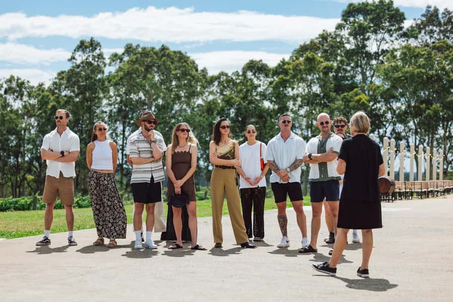 From Sydney: Full-Day Hunter Valley Wine Tour & Lunch - Distillery stop (and spirits tasting): the Hunter Valley shift from wine to gin