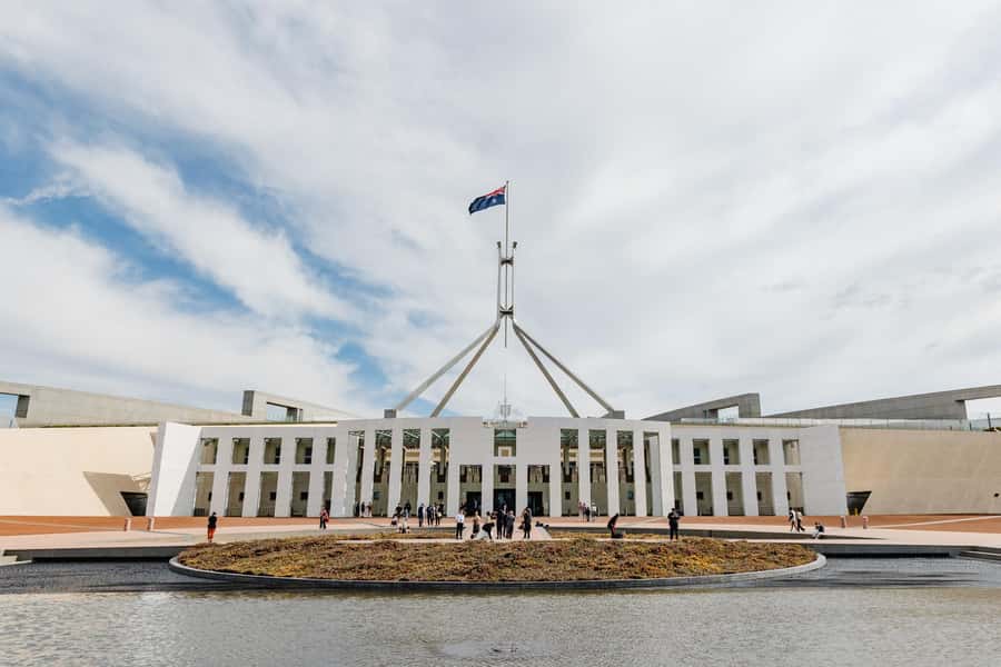 From Sydney: Full-Day Tour to Canberra - A 12-Hour Canberra Reality Check From Sydney