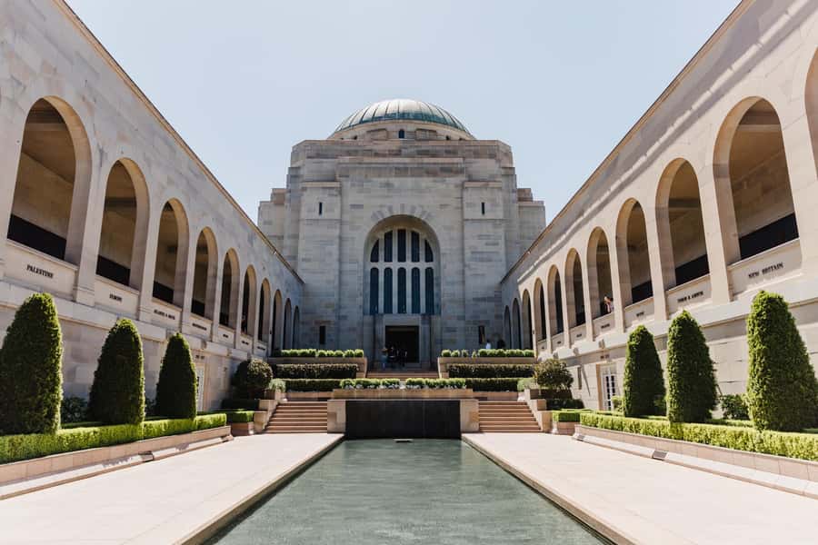 From Sydney: Full-Day Tour to Canberra - Embassy District and Mount Ainslie: 360-Degree Views That Make Sense