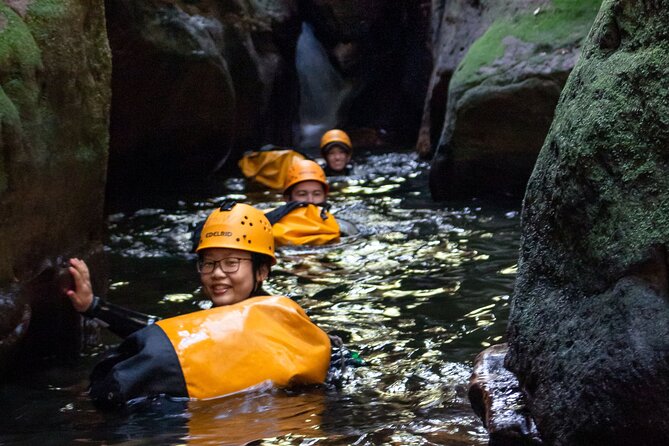 Full-Day Canyoning Experience at Stunning Empress Canyon - Gourmet Lunch and the 20-Minute Walk to Empress Canyon