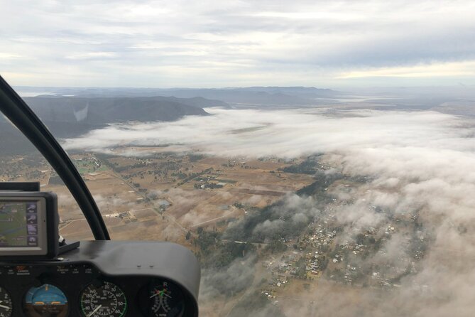 Hunter Valley Broken Back Range Helicopter Flight from Cessnock - Cessnock Aerodrome to Broken Back Range and Mount View