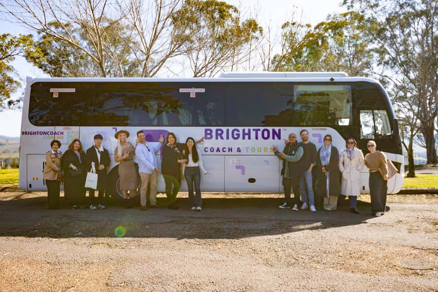 Hunter Valley: Wine Tour with 2-Course Lunch, Choc & Cheese - Modern coach logistics: comfort, timing, and what to pack
