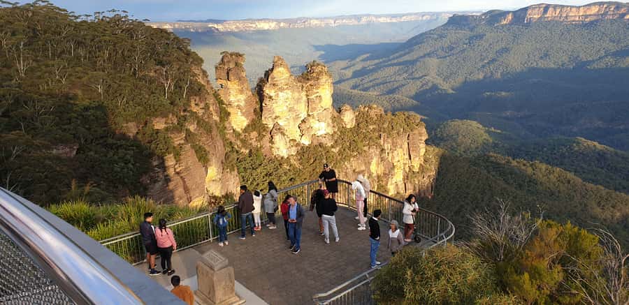 Katoomba: Blue Mountains Full-Day Hop-On Hop-Off Bus Tour - Leura Cascades: a gentler way to end the day