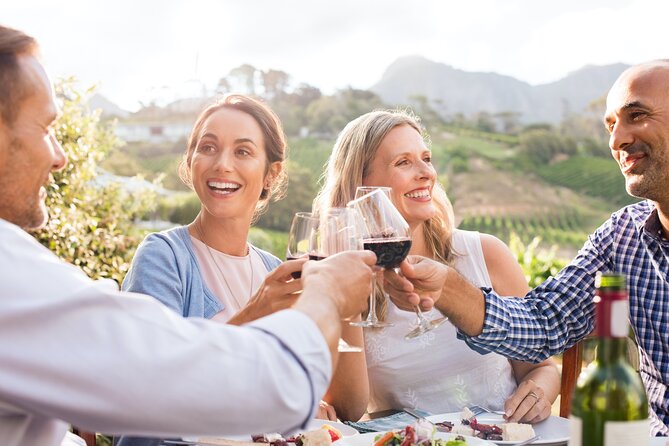Luxury Hunter Valley Wildlife & Wine Tasting Tour from Sydney - Sydney to Hunter Valley: how the 7:30am start shapes your day