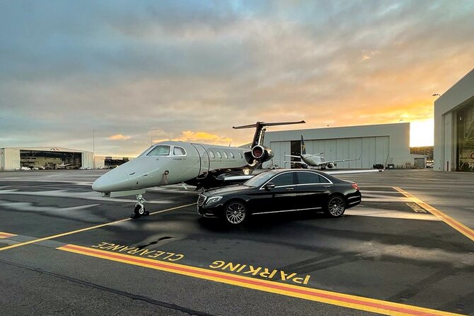 Luxury Sydney Airport Arrival Transfer - Sedan/SUV - Price and Value: Does $147.29 Make Sense for Your Group?
