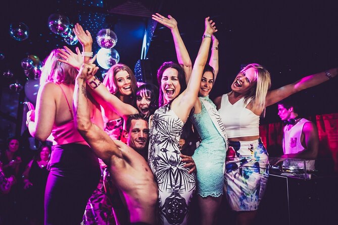 Magic Men Cabaret Show - The Show Itself: Music, Dance, and Lighting That Do the Work