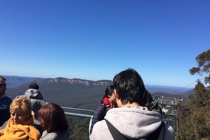 PRIVATE Blue Mountains Tour, Wildlife Park and River Cruise - Katoomba and Leura: A Break From Viewpoints (That’s Actually Useful)