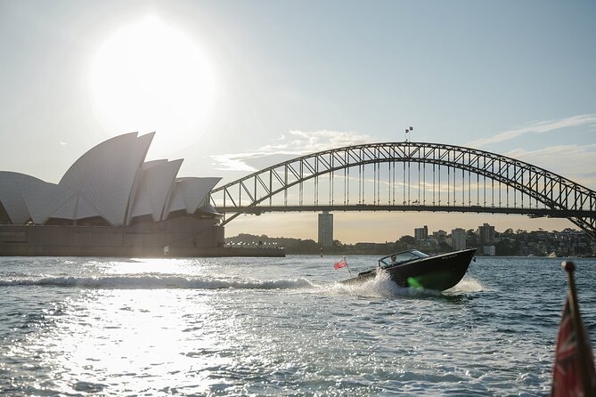Private Luxury Sydney Harbour Cruise - Fort Denison and Shark Island: a different kind of harbor view