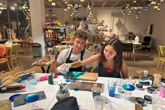 Resin Art Classes Sydney: Cheeseboards & Coasters - Key things to know before you go