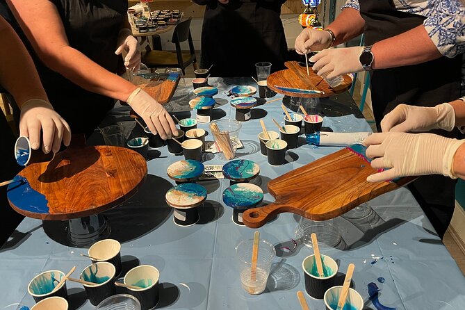 Resin Art Classes Sydney: Cheeseboards & Coasters - Resin art in Darlinghurst: what you’re really paying for