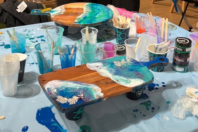 Resin Art Classes Sydney: Cheeseboards & Coasters - Meeting in Darlinghurst: the practical side of getting there