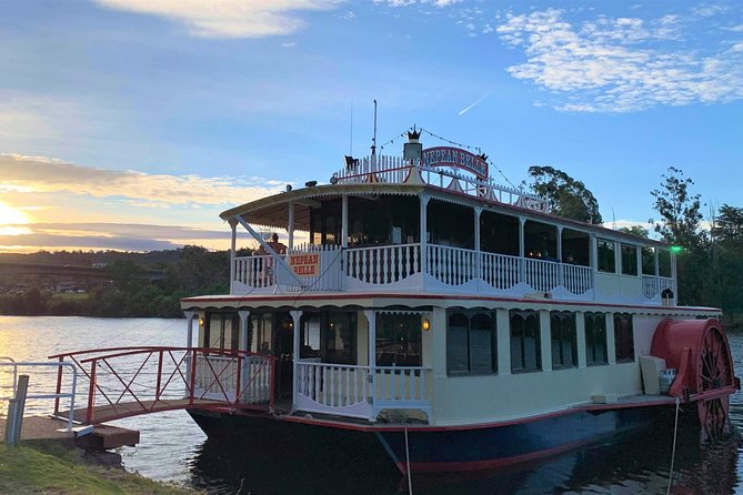 Scenic Adventure Lunch Cruise - Two-course lunch onboard: what you get (and what to watch for)