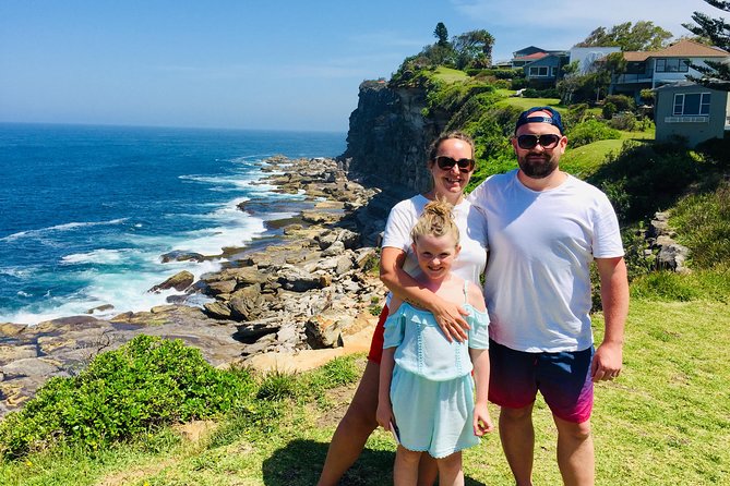 Small-Group Sydney's Northern Beaches & Ku-ring-gai Park Tour - Palm Beach and Bible Gardens: Home and Away fame meets cliff country