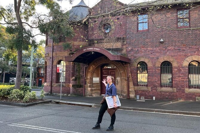 Surry Hills & Darlinghurst History Tour — Gangsters, Girls & Grog - Getting started at Central: the Grand Concourse sets the mood