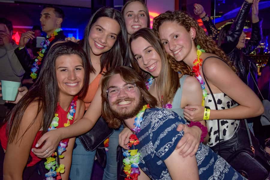 Sydney: Big Night Out Pub Crawl with Local Party Hosts - Photos and Photos You Don’t Have to Plan