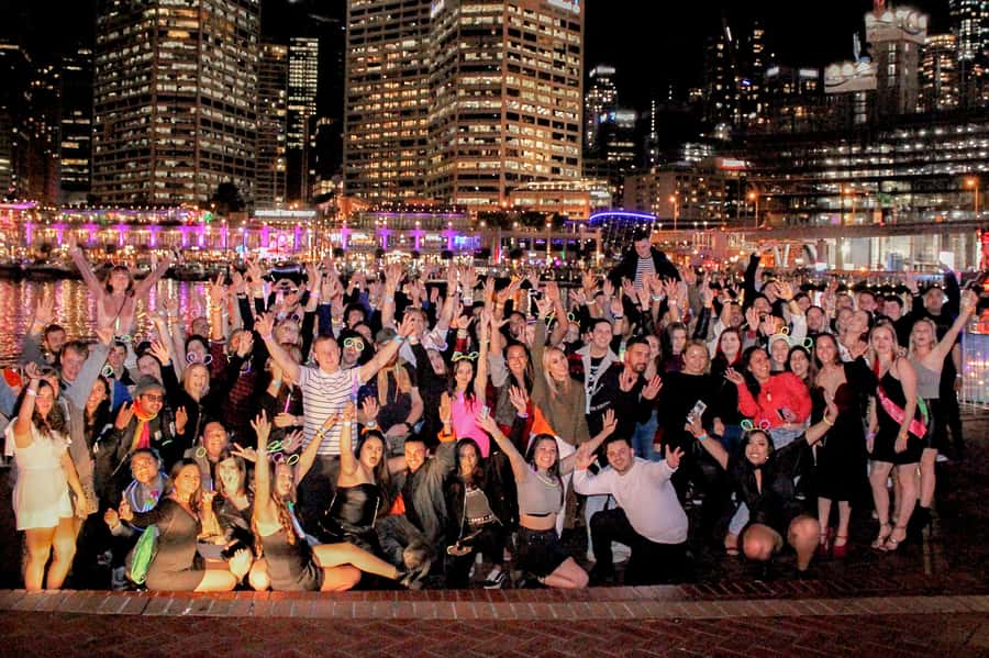 Sydney: Big Night Out Pub Crawl with Local Party Hosts - Starting at The Scary Canary: Meeting Your Hosts and Getting Oriented