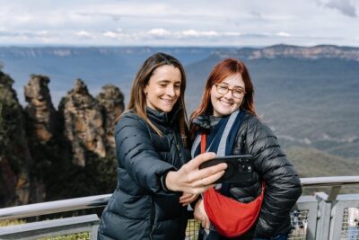 Sydney Blue Mountains Day Tour with Wildlife Park and Waterfalls - Lincoln’s Rock: the Jamison Valley viewpoint that plays with light