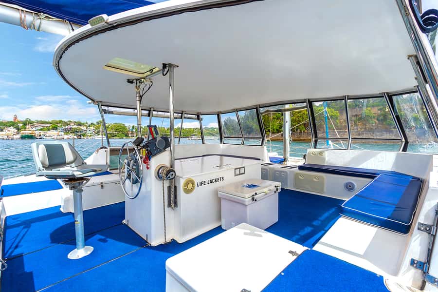 Sydney: Bring Your Own Drinks Vivid Harbour Cruise - From Pier 2 Walsh Bay to the Opera House and Bridge