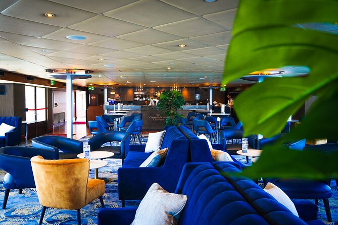 Sydney Cocktail Harbour Bar Cruise with Charcuterie Board - Service and pace: smooth sailing with a few real-world bumps