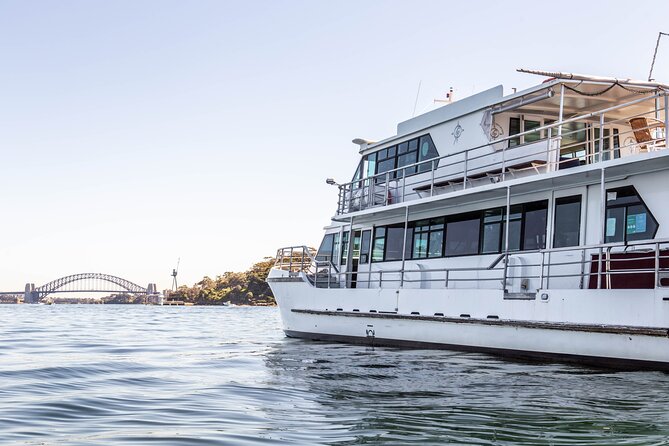 Sydney Combo: Morning Sightseeing to Bondi & Harbour Lunch Cruise - Centennial Park and Paddington: Sydney’s Everyday Style Between Icons