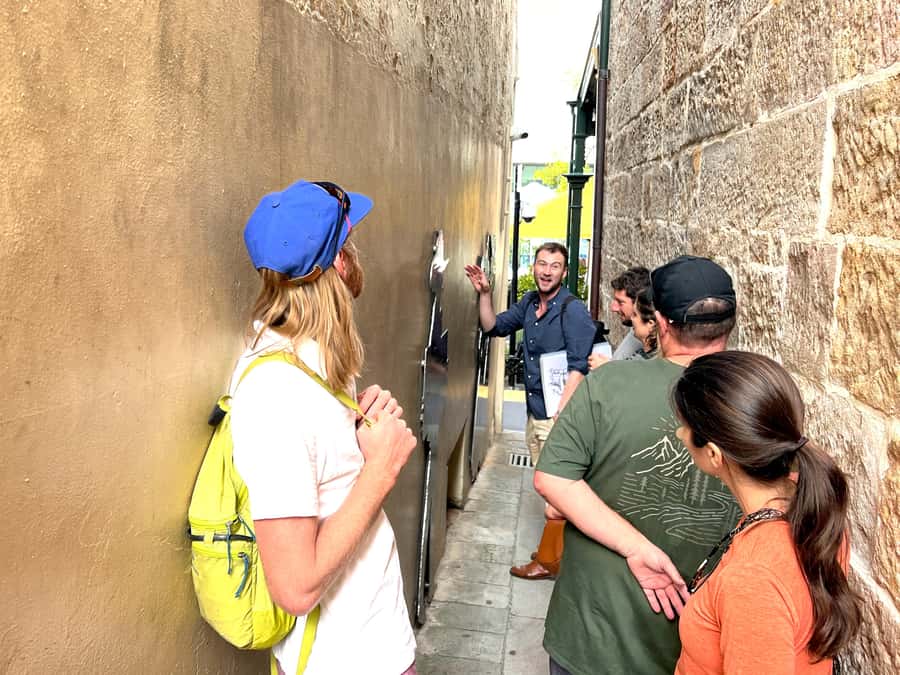Sydney Convicts, History & The Rocks 2.5-Hour Walking Tour - The convict architect and the governor who wanted a decorated prison