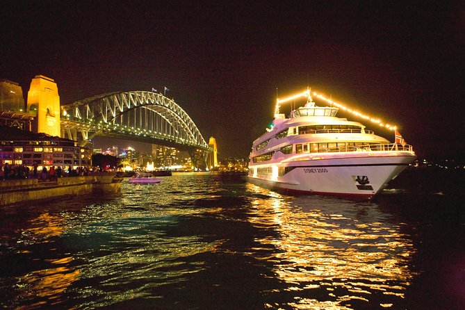 Sydney Gourmet Gold Penfolds Dinner Cruise from Darling Harbour - Entering the party: King Street Wharf to your seat