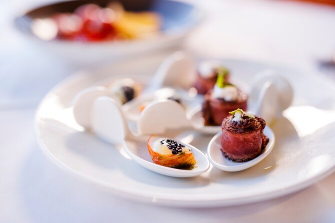 Sydney Gourmet Gold Penfolds Dinner Cruise from Darling Harbour - Sydney Harbour landmarks you’ll actually enjoy from the water