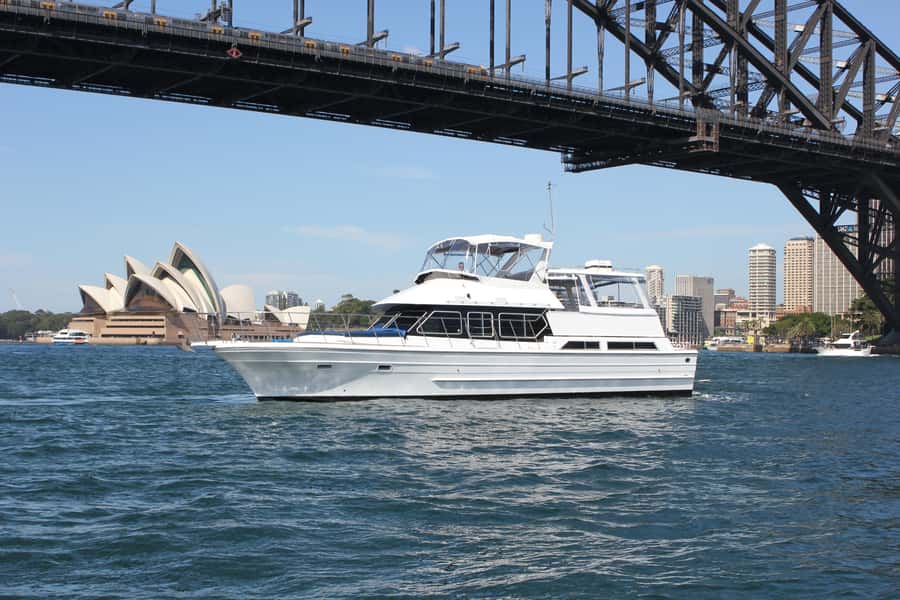 Sydney Harbour: 2-Hour Morning Yacht Cruise with Morning Tea - A 2-hour morning reset on Sydney Harbour