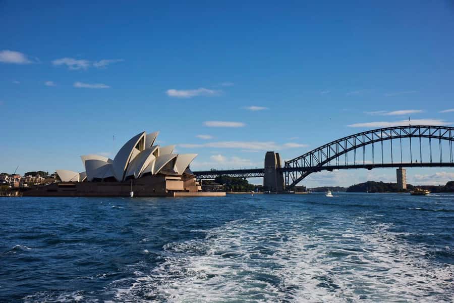 Sydney: Harbour Cruise with Buffet Lunch - Buffet lunch on board: 13 options that actually cover a full meal