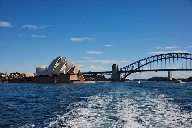 Sydney Harbour Discovery Cruise Including Lunch - Lesser-seen shorelines: secluded beaches and sandstone cliffs