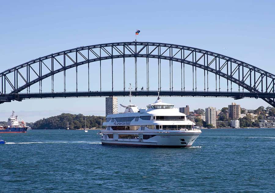 Sydney: Harbour Lunch Cruise with 2 or 3-Course Menu - Rain Plans: When Sydney Weather Changes Midday