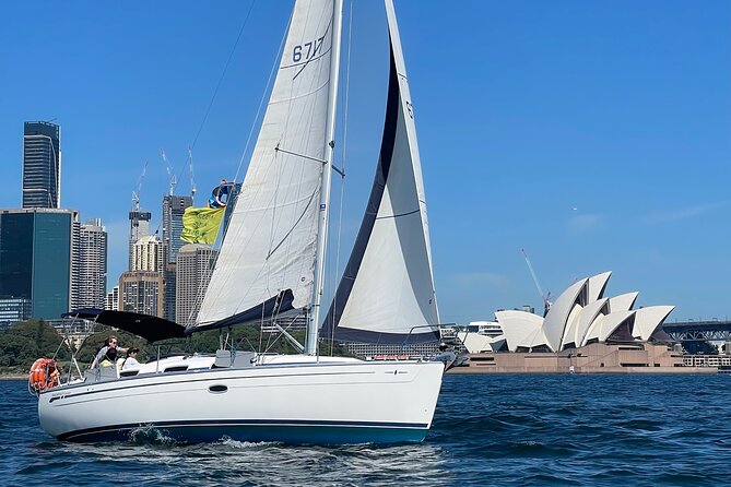 Sydney Harbour Sailing Experience - A 10-Person Yacht Ride With Real Sailing Time