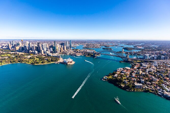 Sydney Harbour Scenic Helicopter Flight - A 20-minute route that hits Sydney’s best postcards