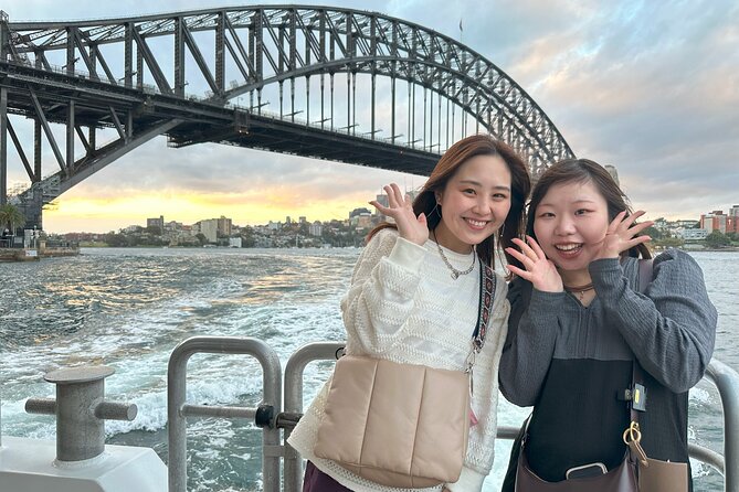 Sydney Harbour Sightseeing Highlights Cruise - Live commentary: jokes, context, and why guide style matters