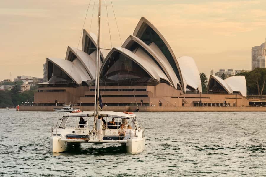 Sydney Harbour: Sunset Catamaran Cruise - Crew Makes or Breaks It: Photo Help, Easygoing Hosts, Good Energy
