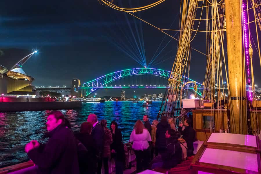 Sydney Harbour: Tall Ship Vivid Dinner Cruise - Meeting point: where to start your night easily