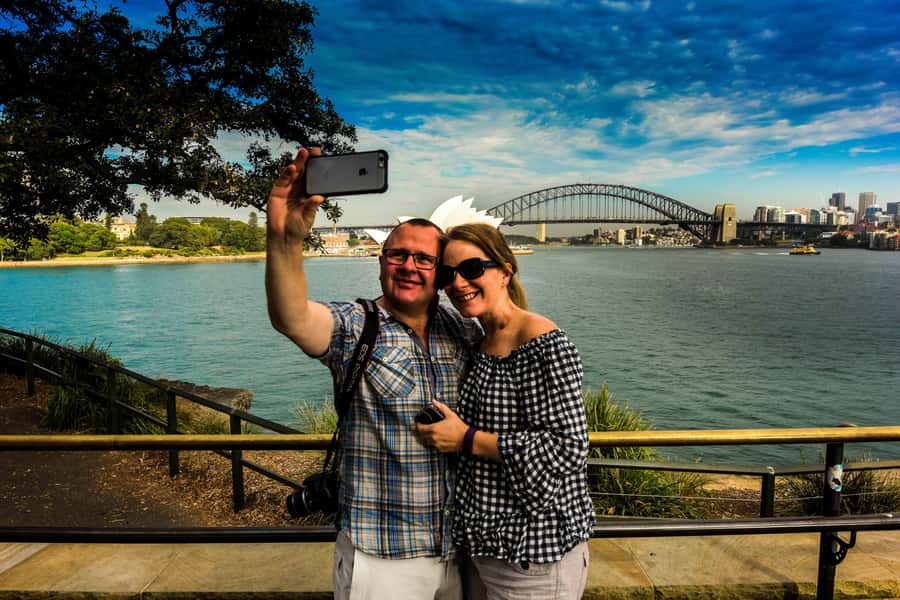 Sydney Harbour to Bondi: Small Group Half–Day Experience - Tamarama and Bronte Cliff Walk Views (and the Limits of Half-Day Time)