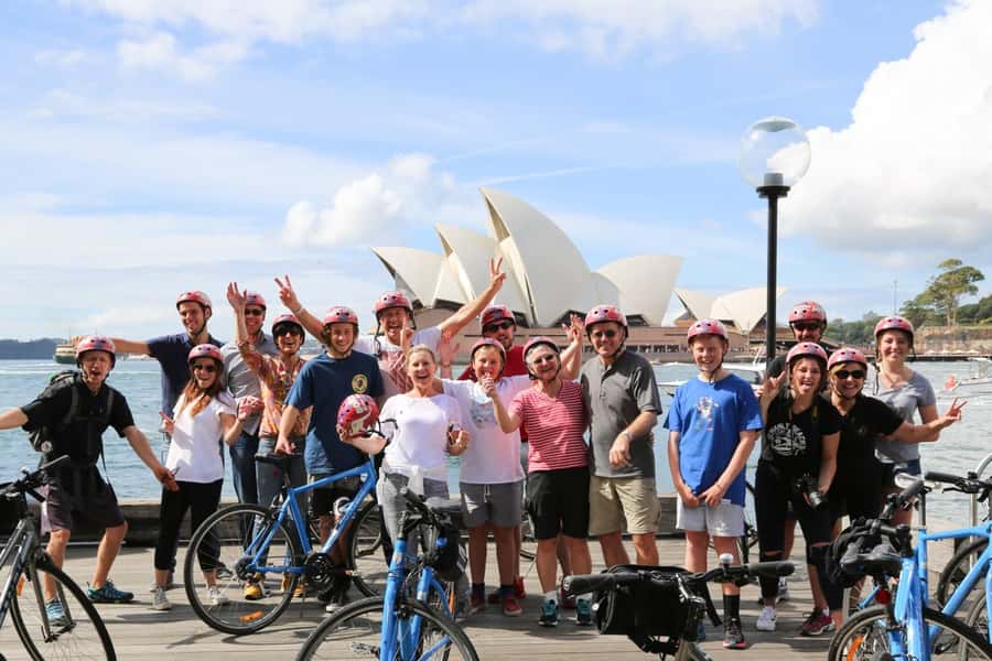 Sydney Highlights 2.5-Hour Bike Tour - Circular Quay, the Opera House, and the Harbour Bridge Sweep