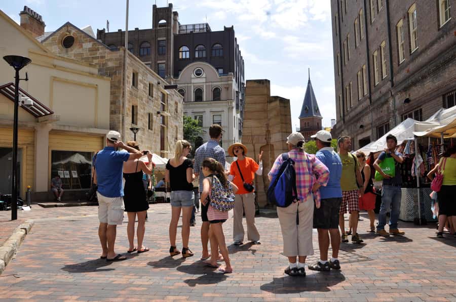 Sydney Historical Walking Tour including The Rocks - Your 150 Minutes: How the Pace Feels in Real Life