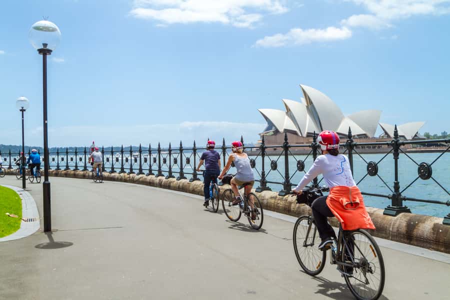 Sydney: Iconic Sights 4-Hour Bike Tour - Opera House, Harbour Bridge, and Observatory Hill