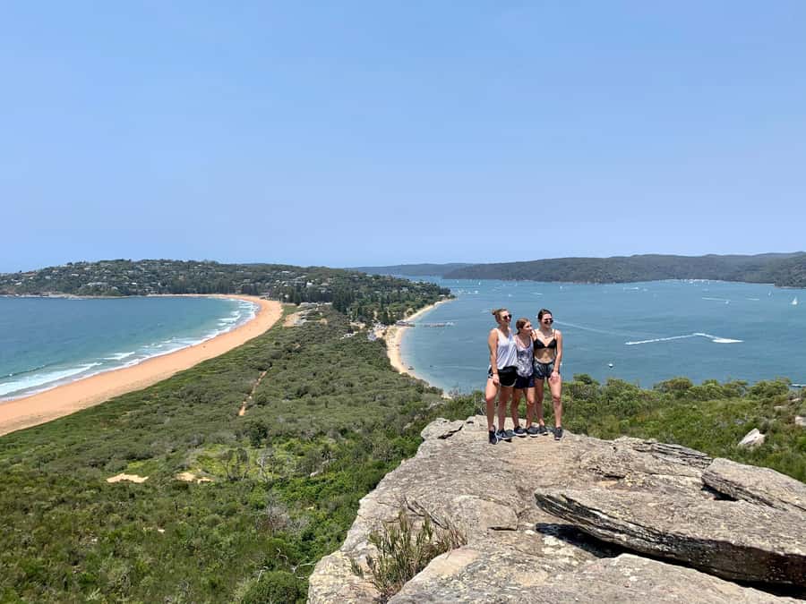 Sydney: Northern Beaches and Ku-ring-gai National Park Tour - Manly and the Spit to Barrenjoey Lighthouse: ocean viewpoints built for photos