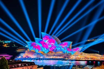 Sydney: Premium Catamaran Vivid Cruise with Welcome Drink - The Vivid route: Harbour Bridge, Opera House, and landmark-lit cruising