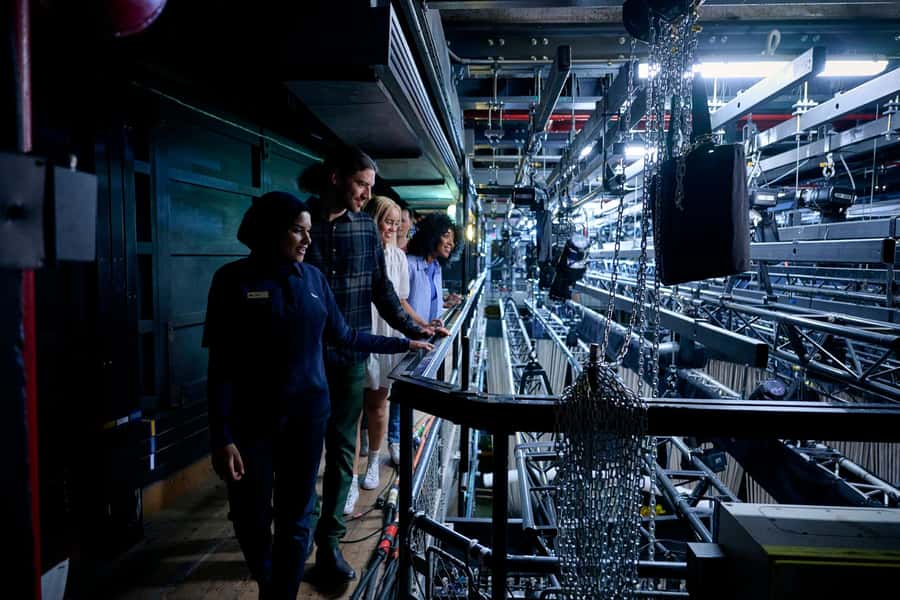 Sydney: Sydney Opera House VIP Backstage Tour and Breakfast - FAQ