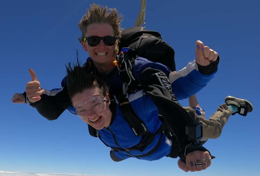 Sydney: Tandem Skydive with Optional Transfers - Tandem jump over Sydney, up to 15,000 feet