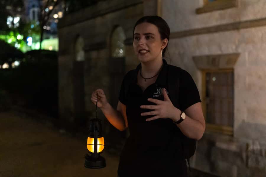 Sydney: True Crime Tour - The Stops You’ll Notice: alleyways, nooks, and built-in photo chances